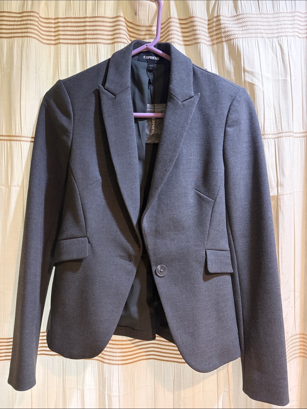 Express Men’s Dark Gray Single-Button Blazer